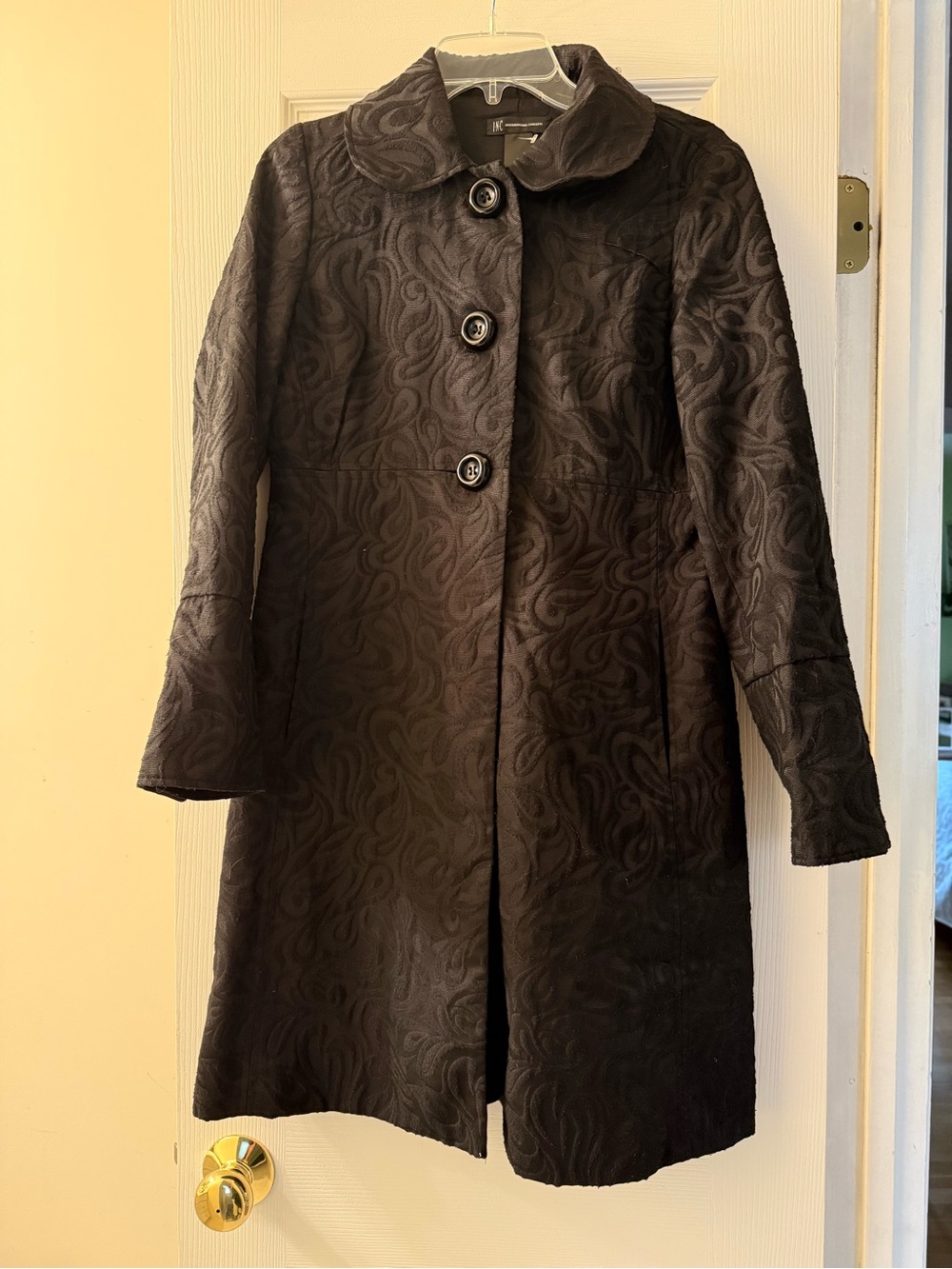 Women's Black Textured Button-Front Jacket